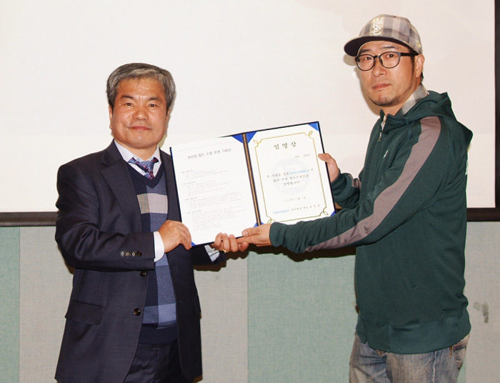 헤드05.jpg