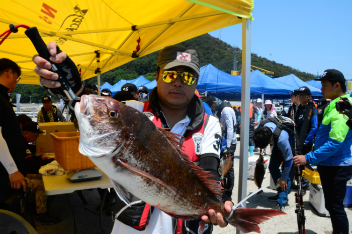 참돔 2위 이광석 3180g DSC_7532.JPG