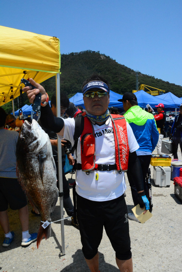 참돔 3위 박성신 2960g DSC_7528.JPG