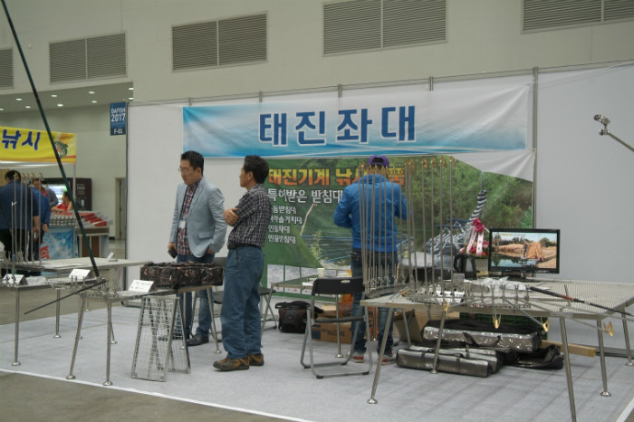 06.JPG