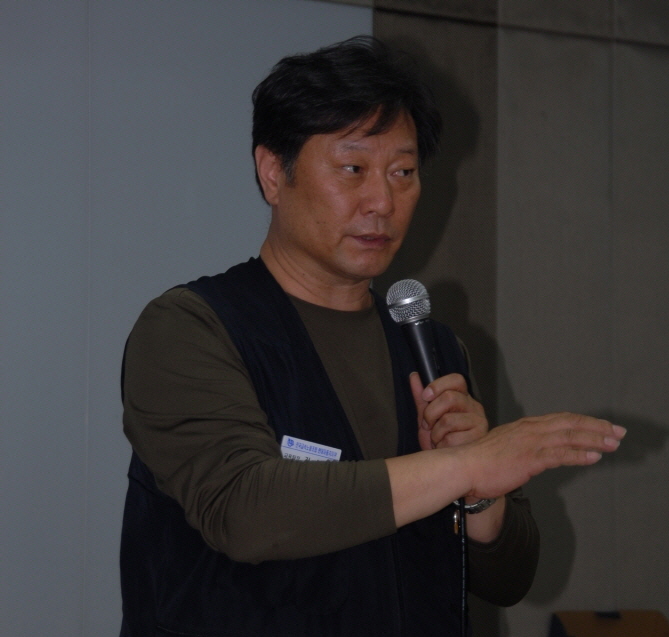 김봉윤.jpg