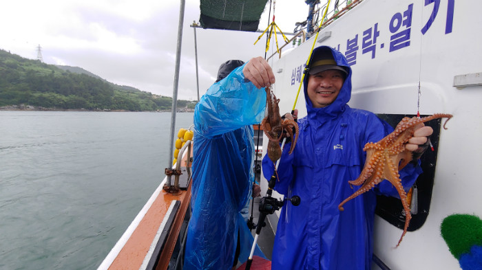 5-2 인천에서 온 김권철씨 일행.jpg